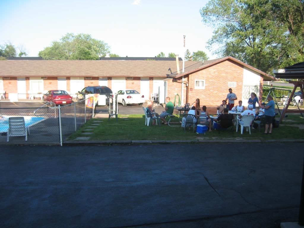 Caravan Inn Niagara Falls Exterior foto